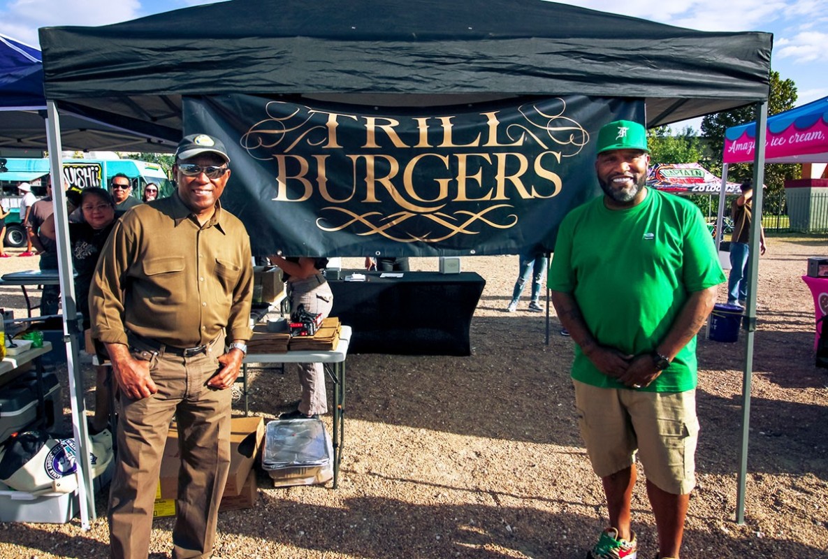 Trill Burgers Pop Up At Houston City Hall The Buzz Magazines